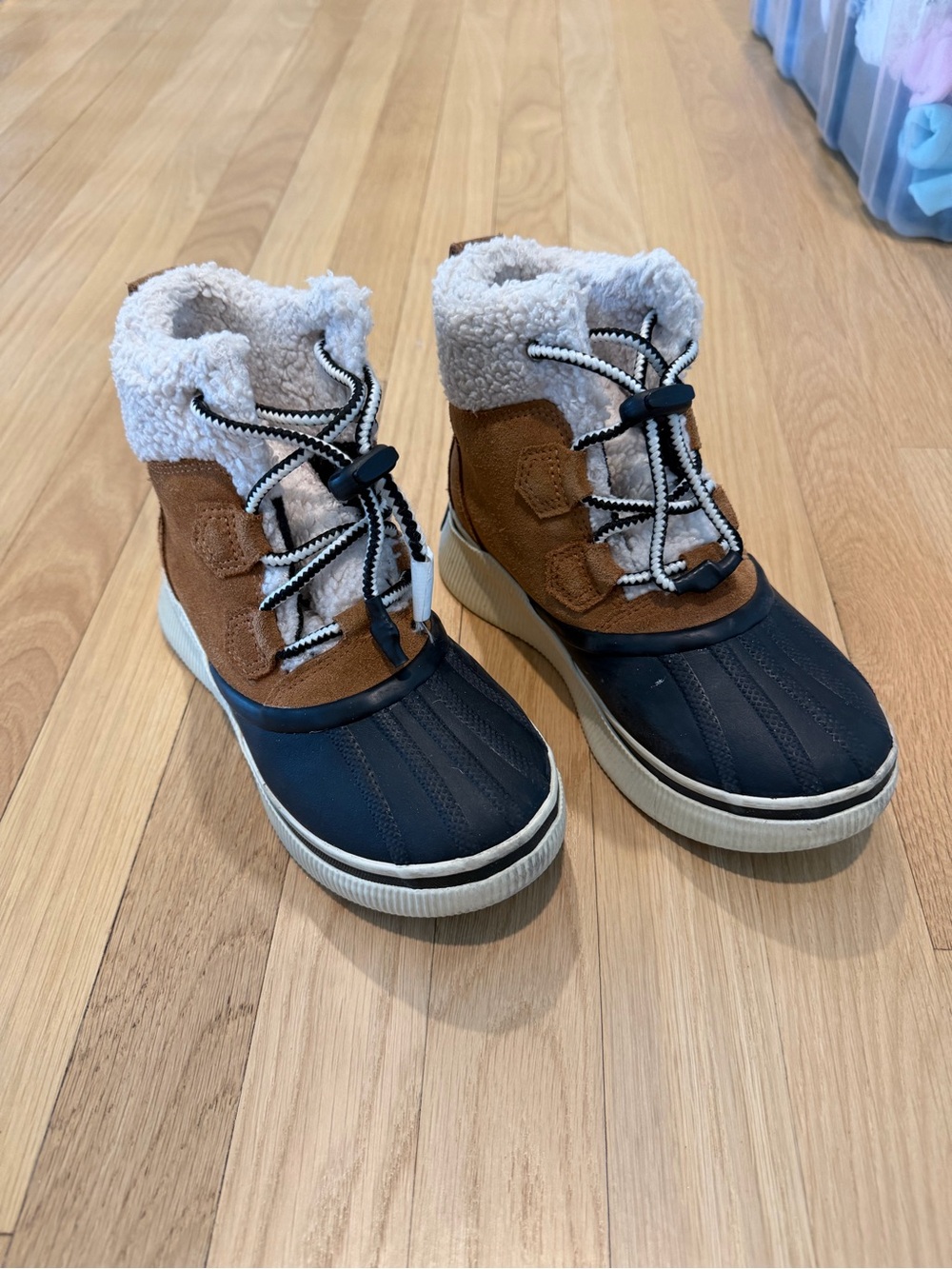 Sorel Kids Brown Tan and Navy Blue Sherpa-Lined Rain & Snow Boots
